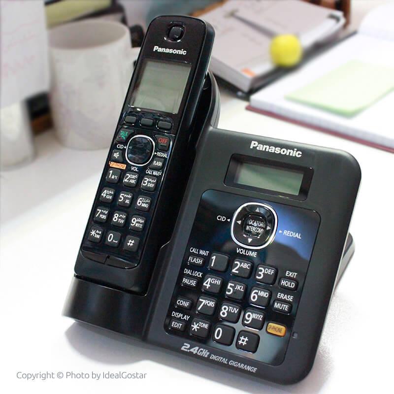 تلفن بی سیم پاناسونیک KX-TG3811 روی میز