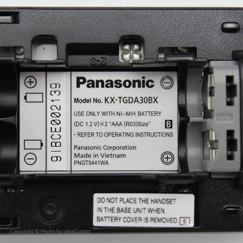 محل قرارگیری باتری گوشی تلفن بیسیم پاناسونیک KX-TGD320 